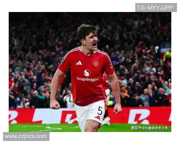 曼联23号足球明星的辉煌历程与未来展望解析 曼联23号足球明星的辉煌历程与未来展望解析