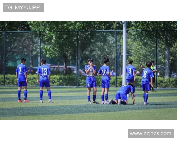 足球明星的舞蹈技巧揭秘如何在球场外展现你的舞姿魅力